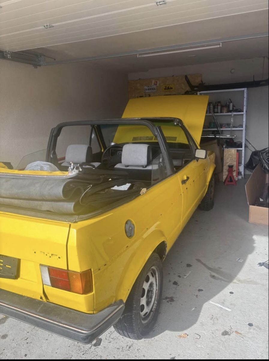 VW Automobili: VW golf 1 cabriolet  – Usato da Savièse venduto da vil_b8ny