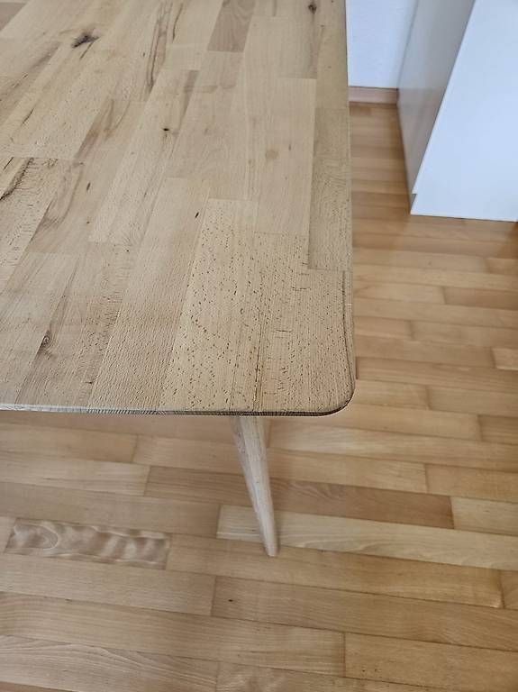Tavoli: Tisch auf Hokz / Table en bois – Usato da Bern venduto da cavie 3
