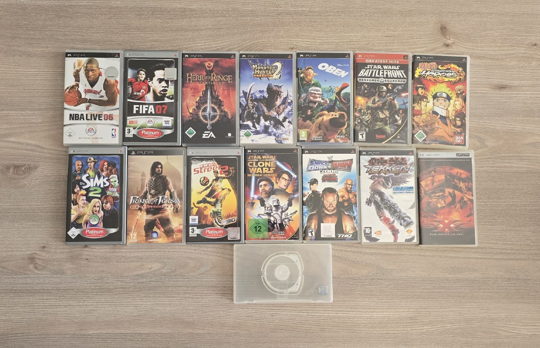 Jeux: PSP Spiele (Naruto rechts oben nur Hülle) – D'occasion à Brittnau par Dee_Boo_83
