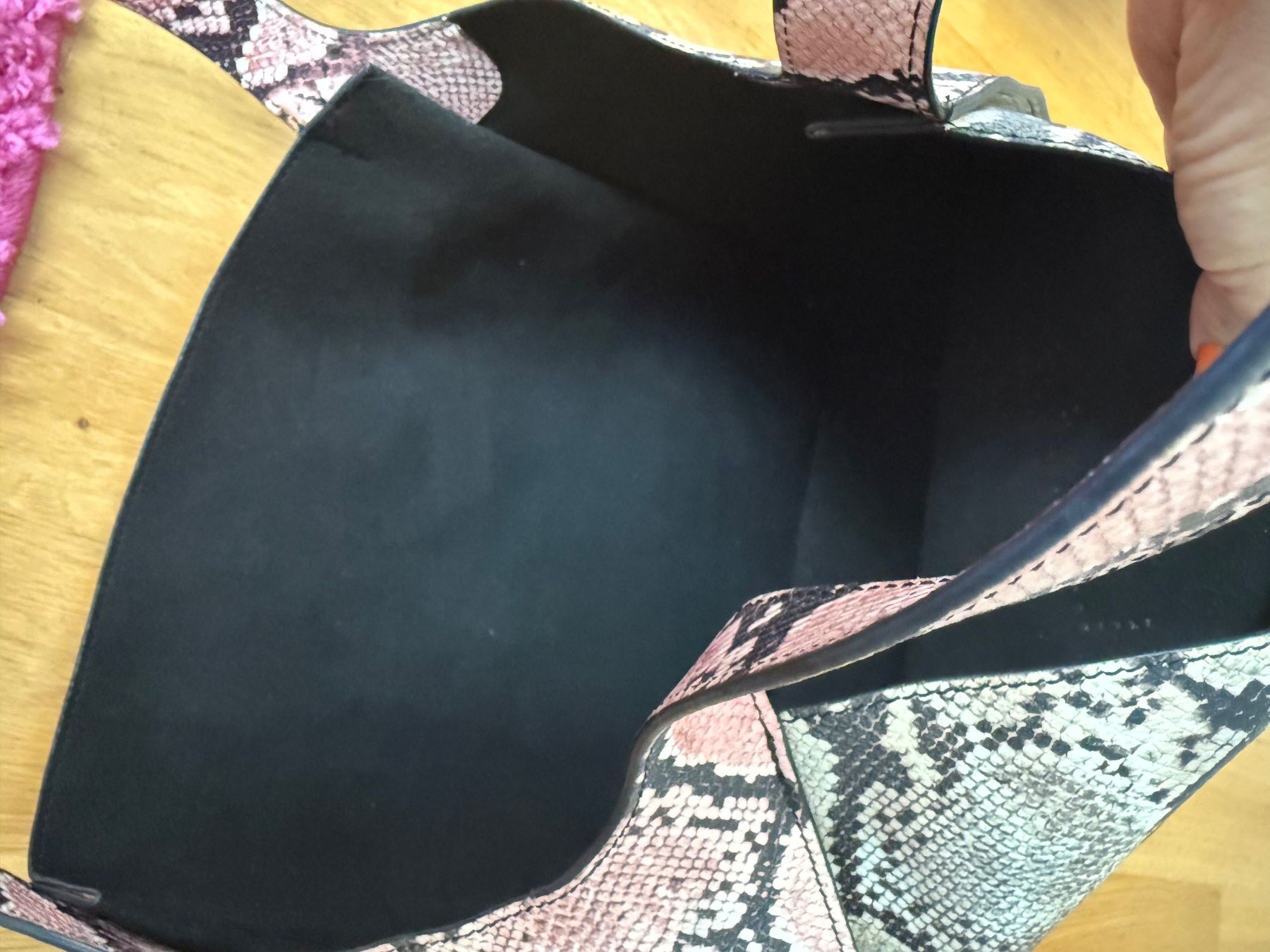Stella McCartney Borse da donna: Stella McCartney Tasche Schlangenmuster Grösse L – Nuovo (secondo la descrizione) da Richterswil venduto da cobruetsch 4