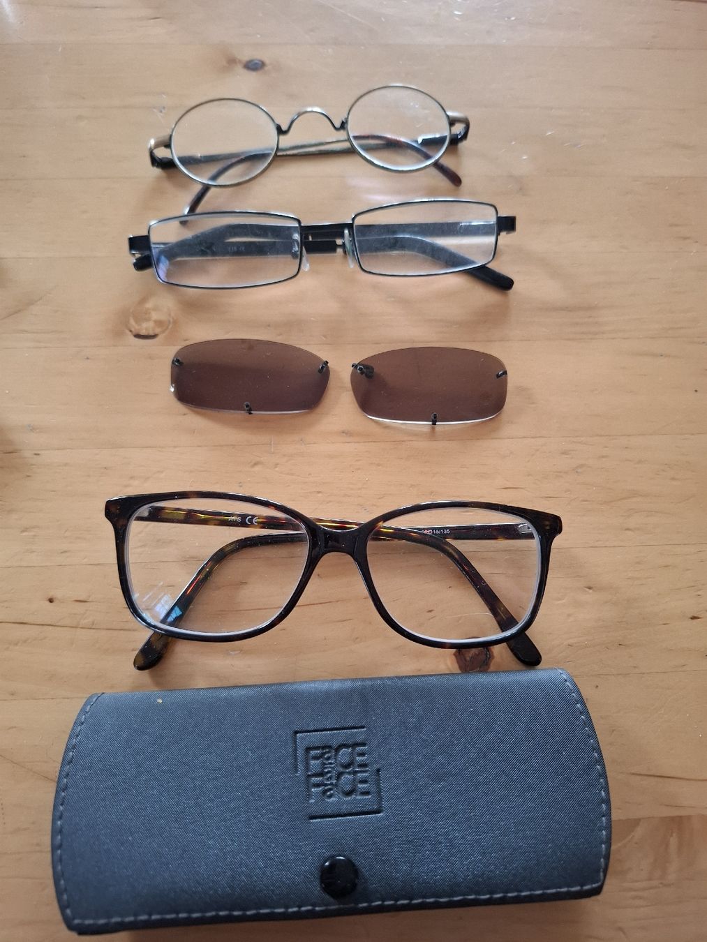 Lunettes & Verres: plusieurs lunettes de vue  – D'occasion à Bettens par Thejoshuatree 2