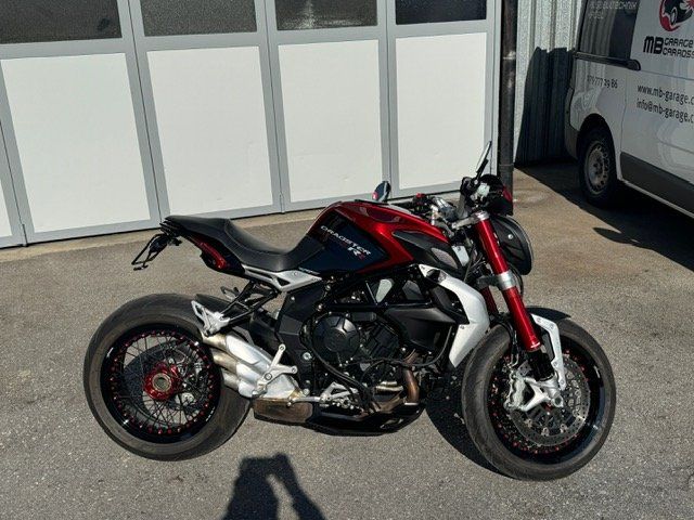 MV Agusta Strada: MV AGUSTA Brutale Dragster 800 RR – Usato da Au/SG venduto da mB-Garage 6