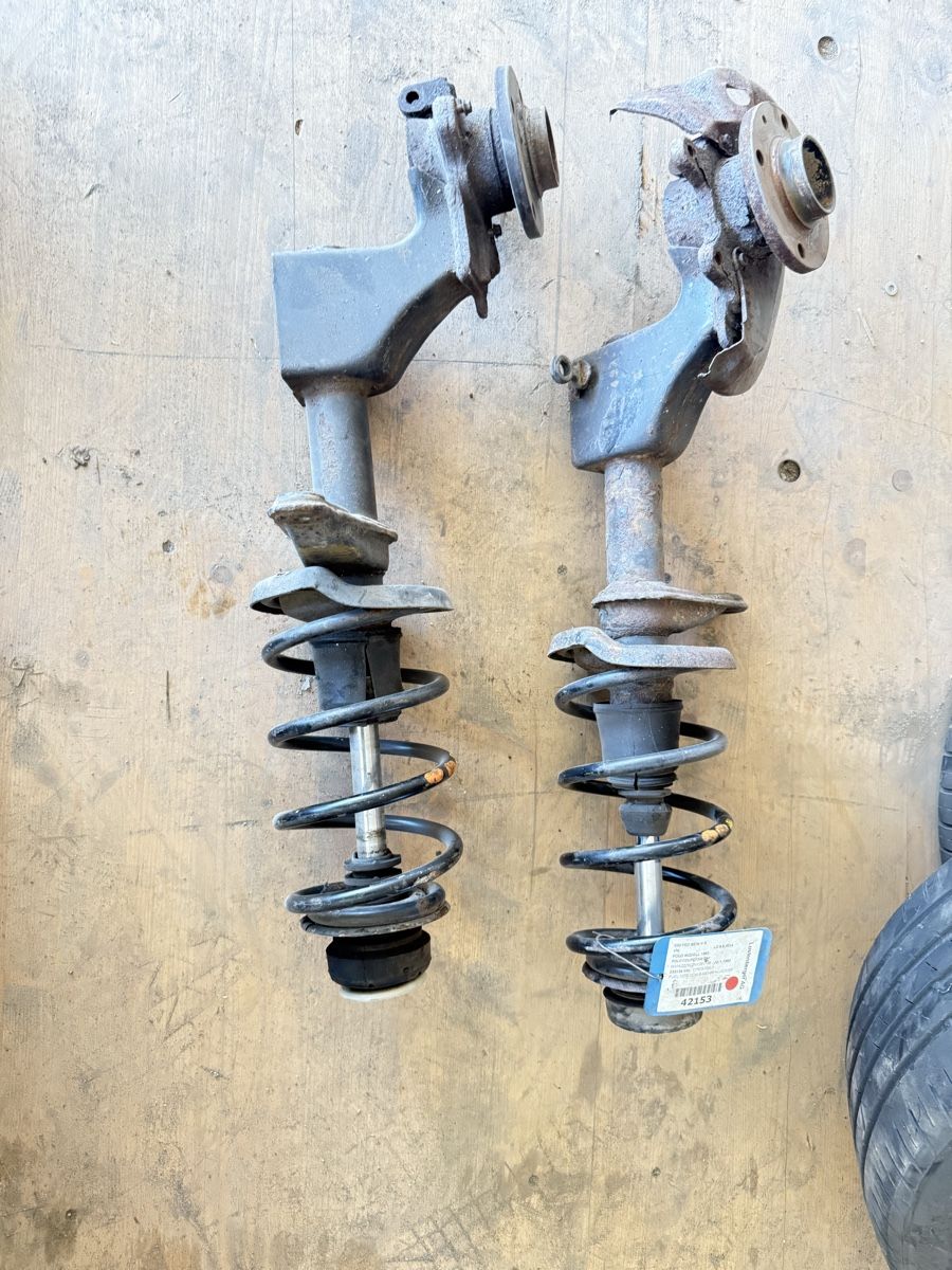 VW Tutti pezzi di ricambio auto: Polo 86c g40 Stossdämpfer vorne original – Usato da Tschugg venduto da polog41