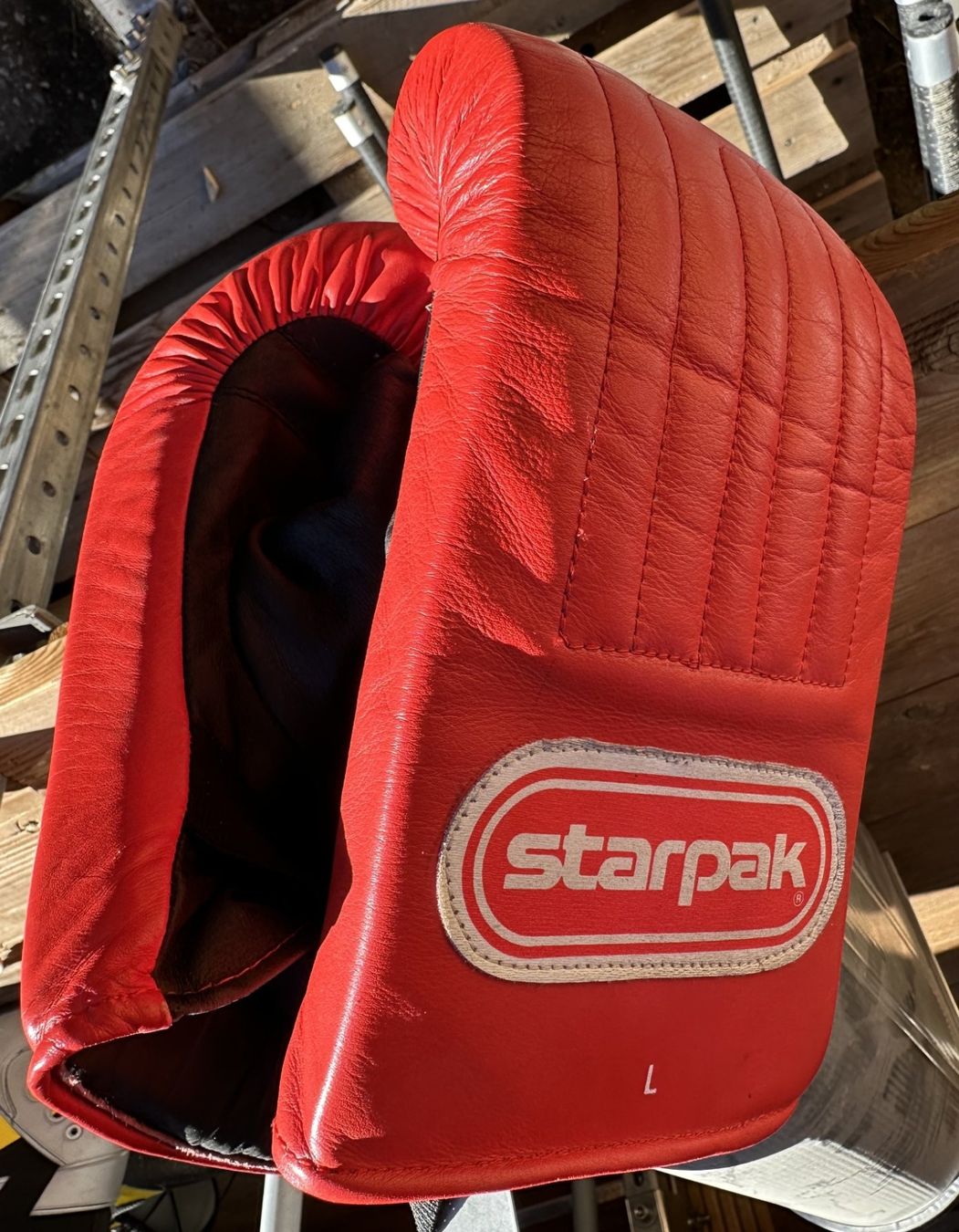 Altri accessori da uomo: Kickbox-Handschuhe Starpak / rot / Grösse 10 – Usato da Ferden venduto da Ojdier08