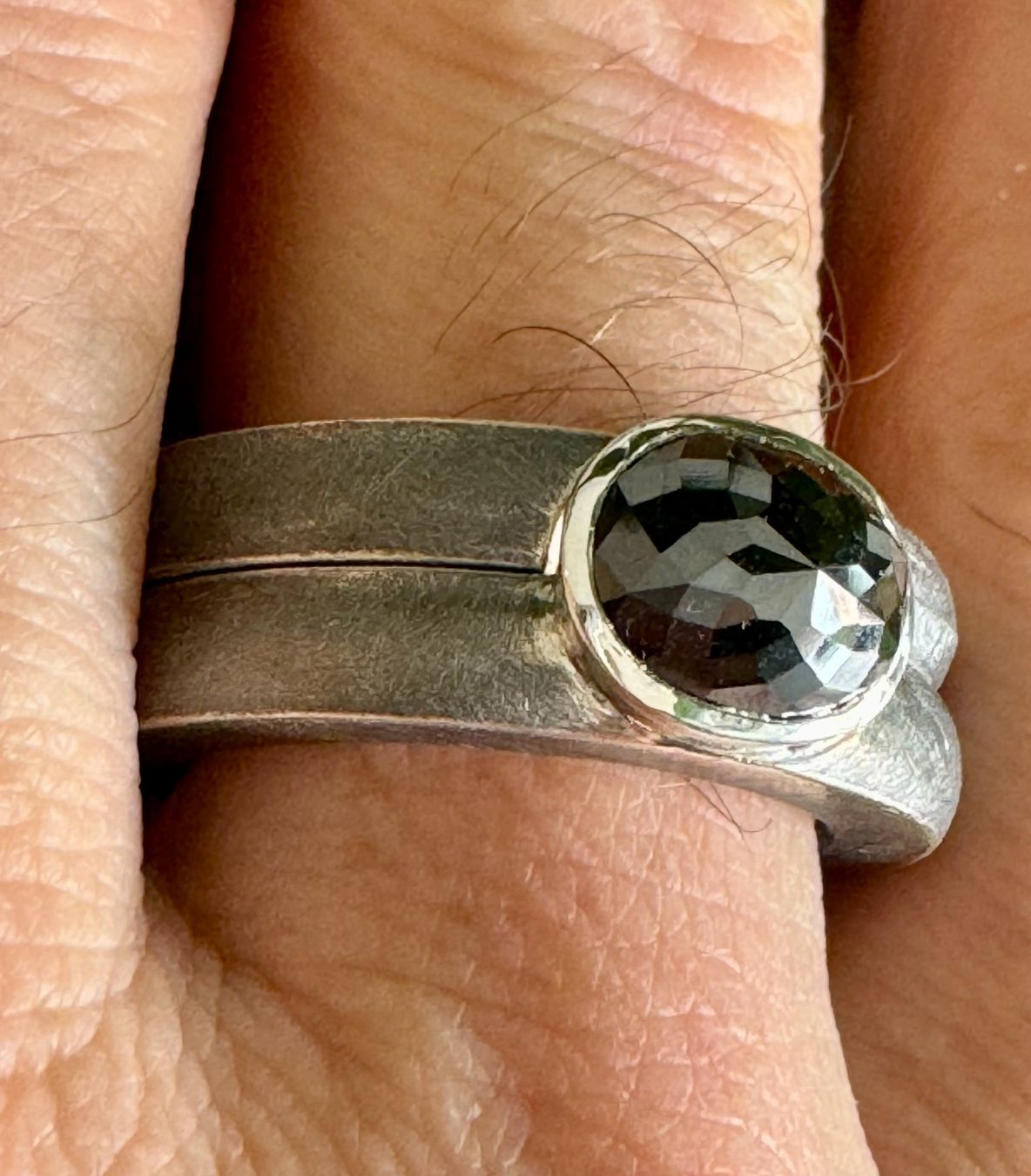 Anelli: Riesengrosser - echter, hochwertiger schwarzer Diamant-Ring! – Nuovo e nell'imballaggio originale da Jona venduto da Herzschmiede 8