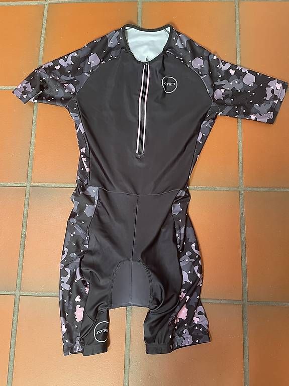 Canottiere & Pantaloni: Combinaison vélo XL – Usato da Les Monts-de-Pully venduto da Shibby09