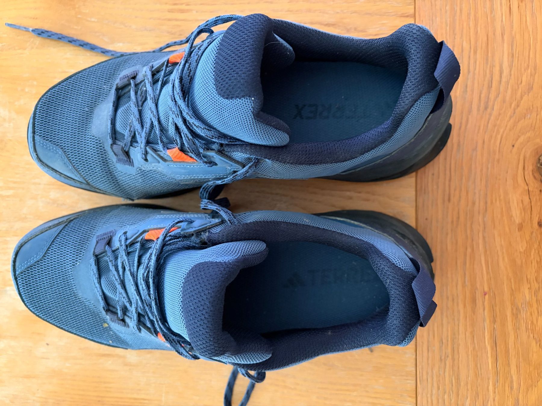 Chaussures hommes: Adidas Terrex Trekkingschuhe 43 1/3 / Continental Sohle – D'occasion à Iffwil par Roland_h 2