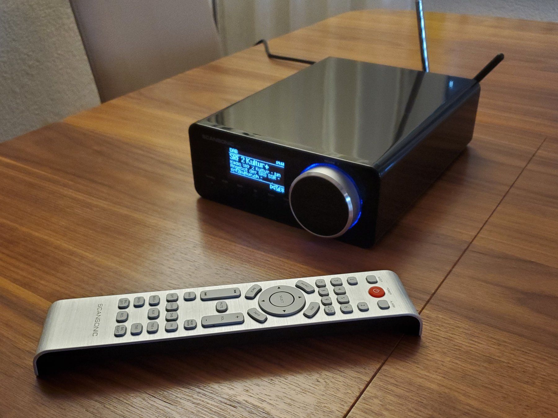 Stereo DAB+ Receiver «Scansonic R110» (Gebraucht) in Gersau für CHF 129 ...