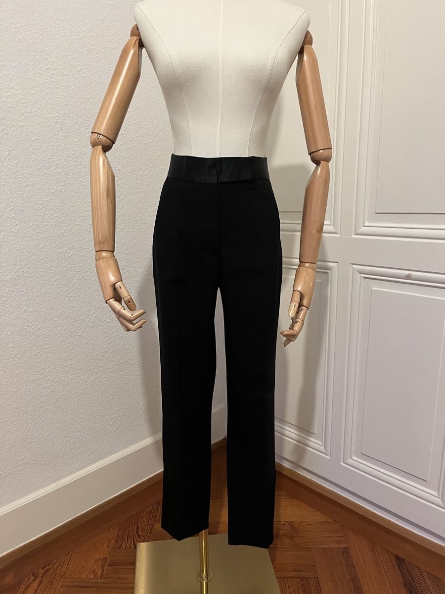Zara Hosen: Zara Black Trousers, Basic Collection, Size M - Stylish! – Gebraucht aus Mies von Nib2011