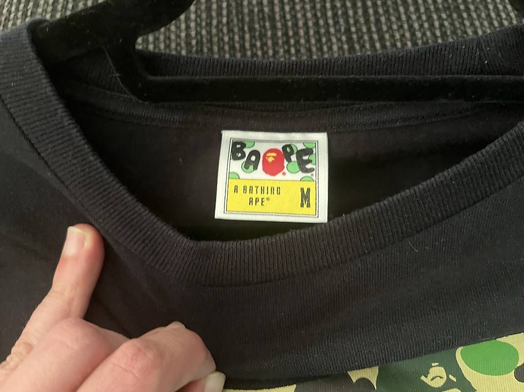 T-shirt: 2 Bape T-Shirts Grösse M – Nuovo e nell'imballaggio originale da Gebenstorf venduto da antonio2801 3