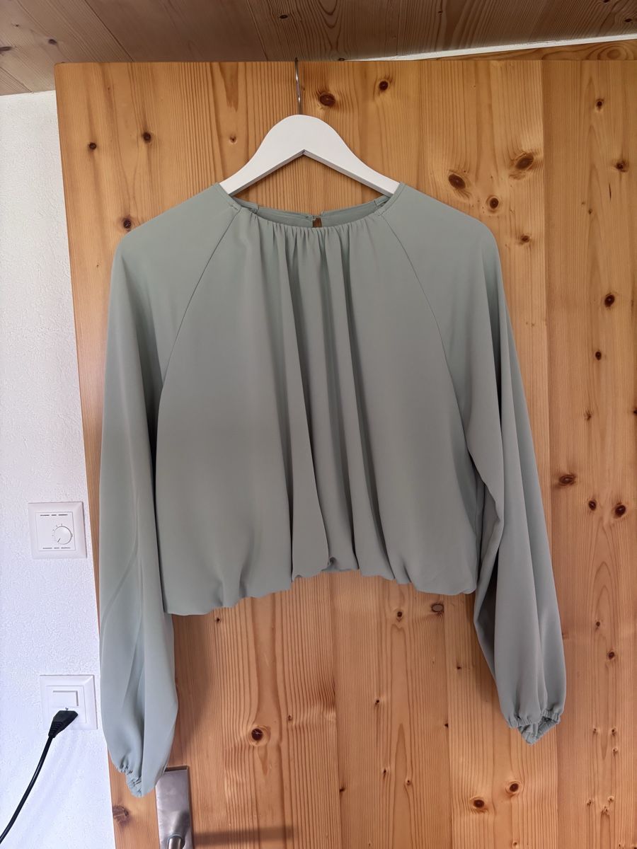 H&M Blusen: Bluse – Gebraucht aus Herisau von Baum_91