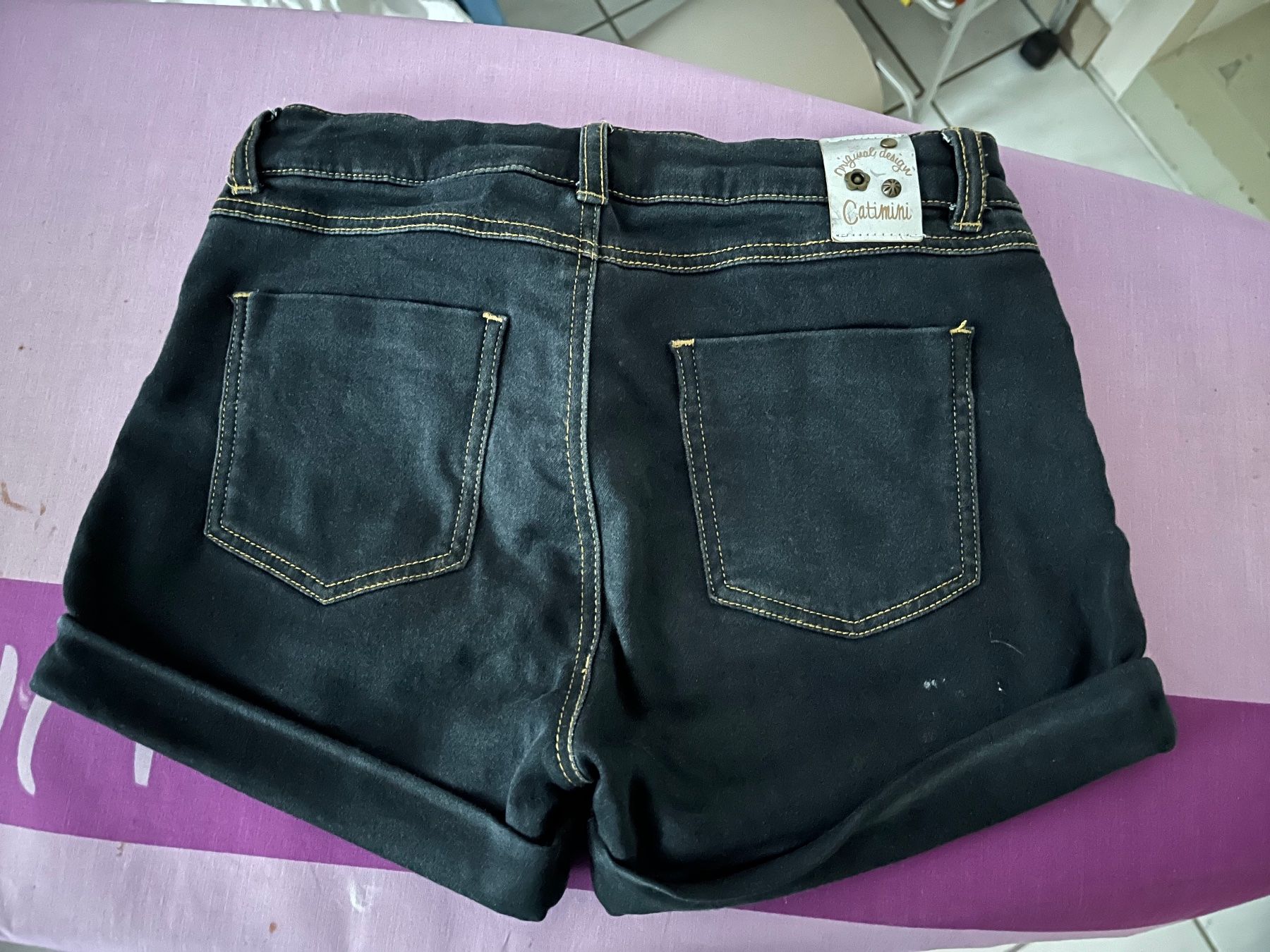 Catimini Pantaloni: Short jeans fille Catimini 8A – Usato da Péry venduto da gir_d5d9 1