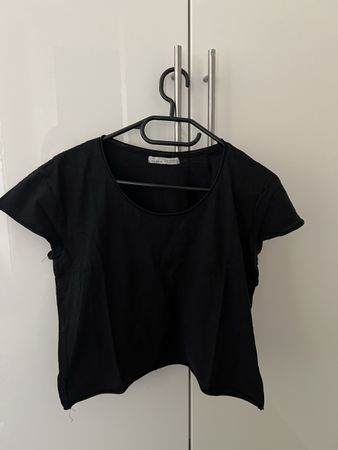 Schwarzes T-Shirt