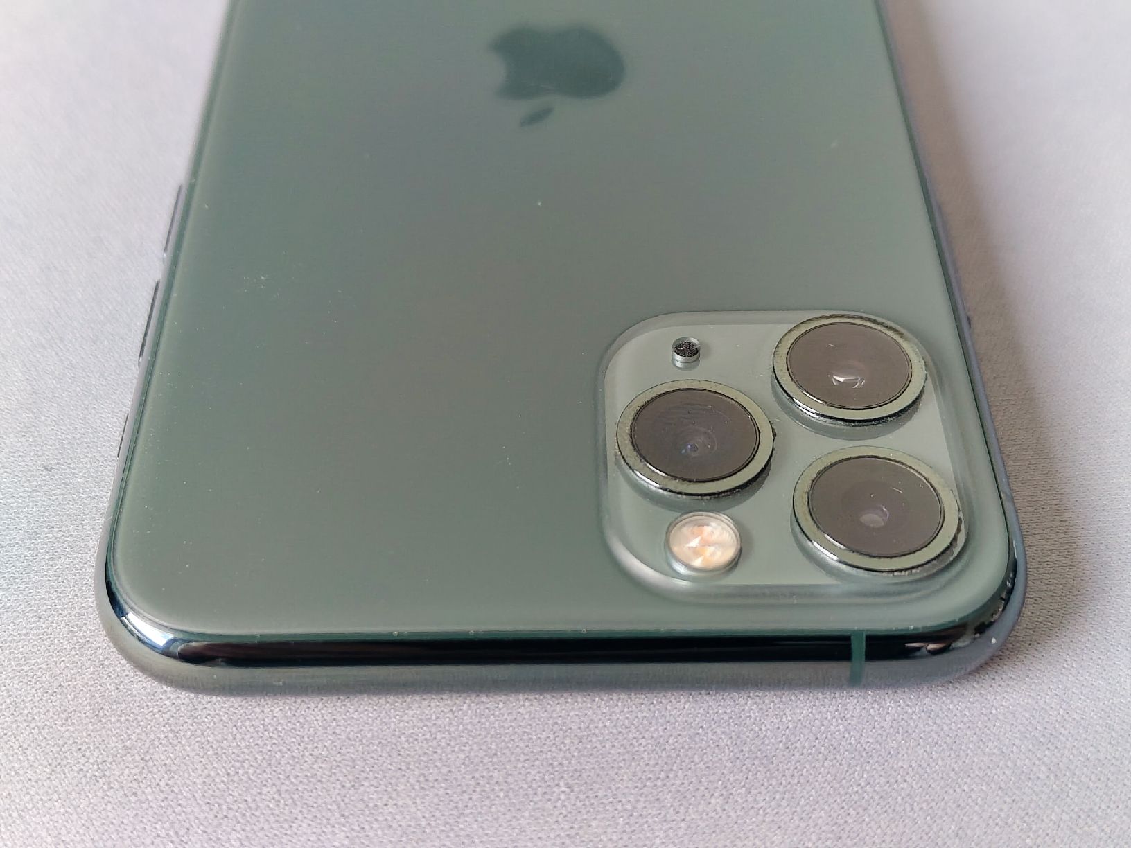 Apple Telefoni cellulari / Smartphones: iPhone 11 Pro – Usato da Territet venduto da jam_2yx7 3