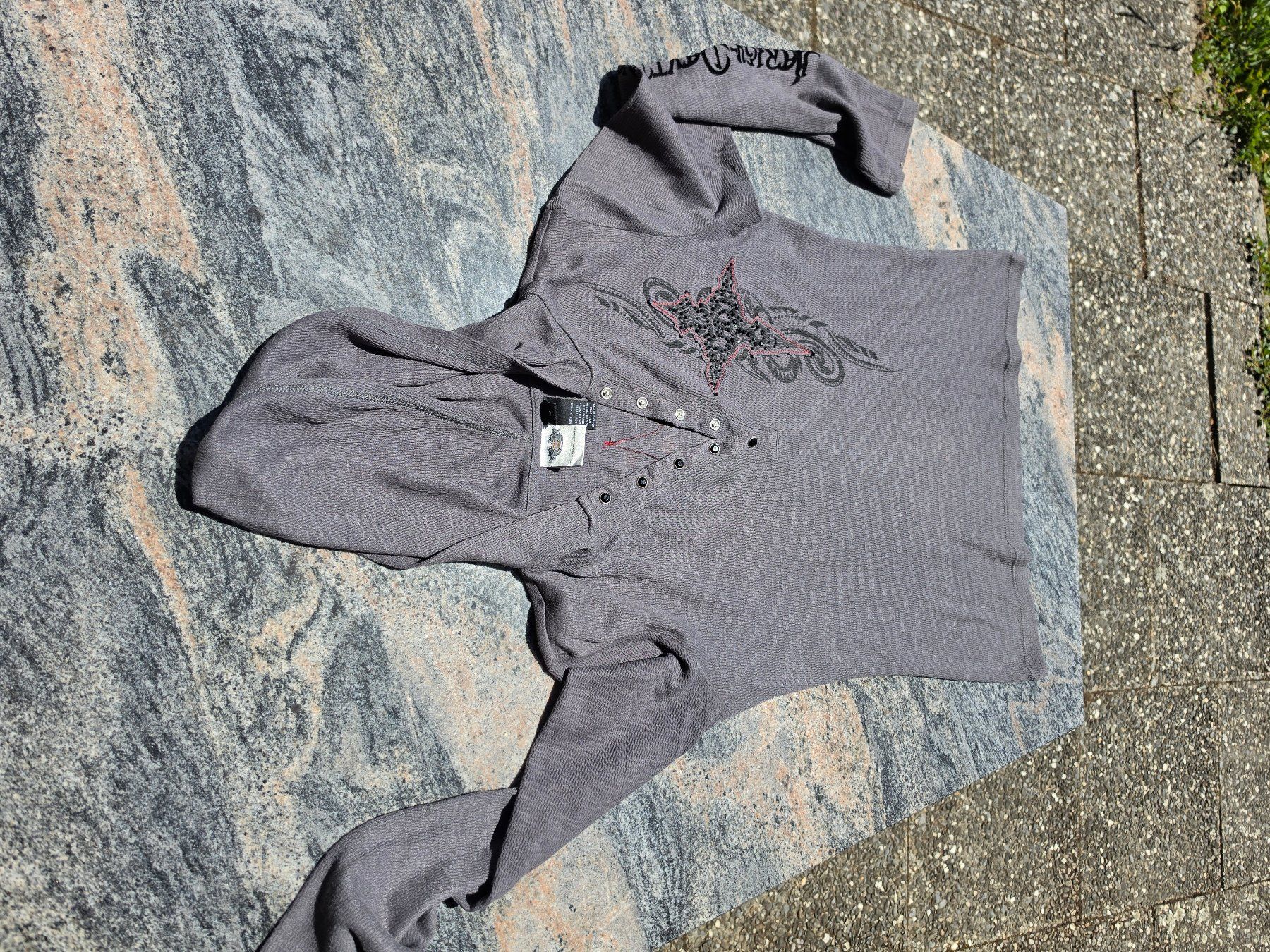 Harley-Davidson T-Shirts: Hoodie Harley Davidson – Gebraucht aus Uster von chr_f9y7