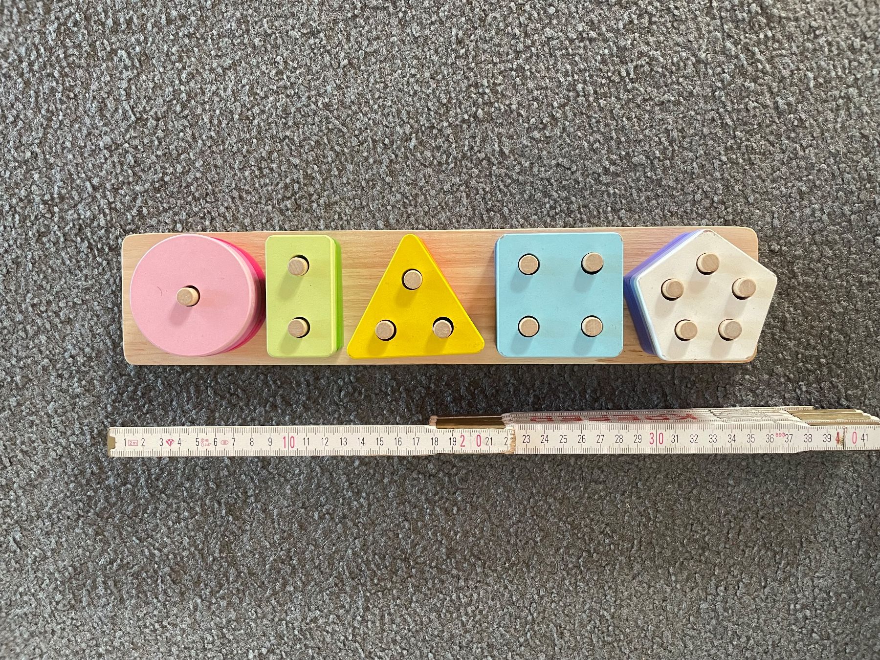 Spielzeuge: Spielzeug aus Holz, Formen – Gebraucht aus Esslingen von Zeppi1