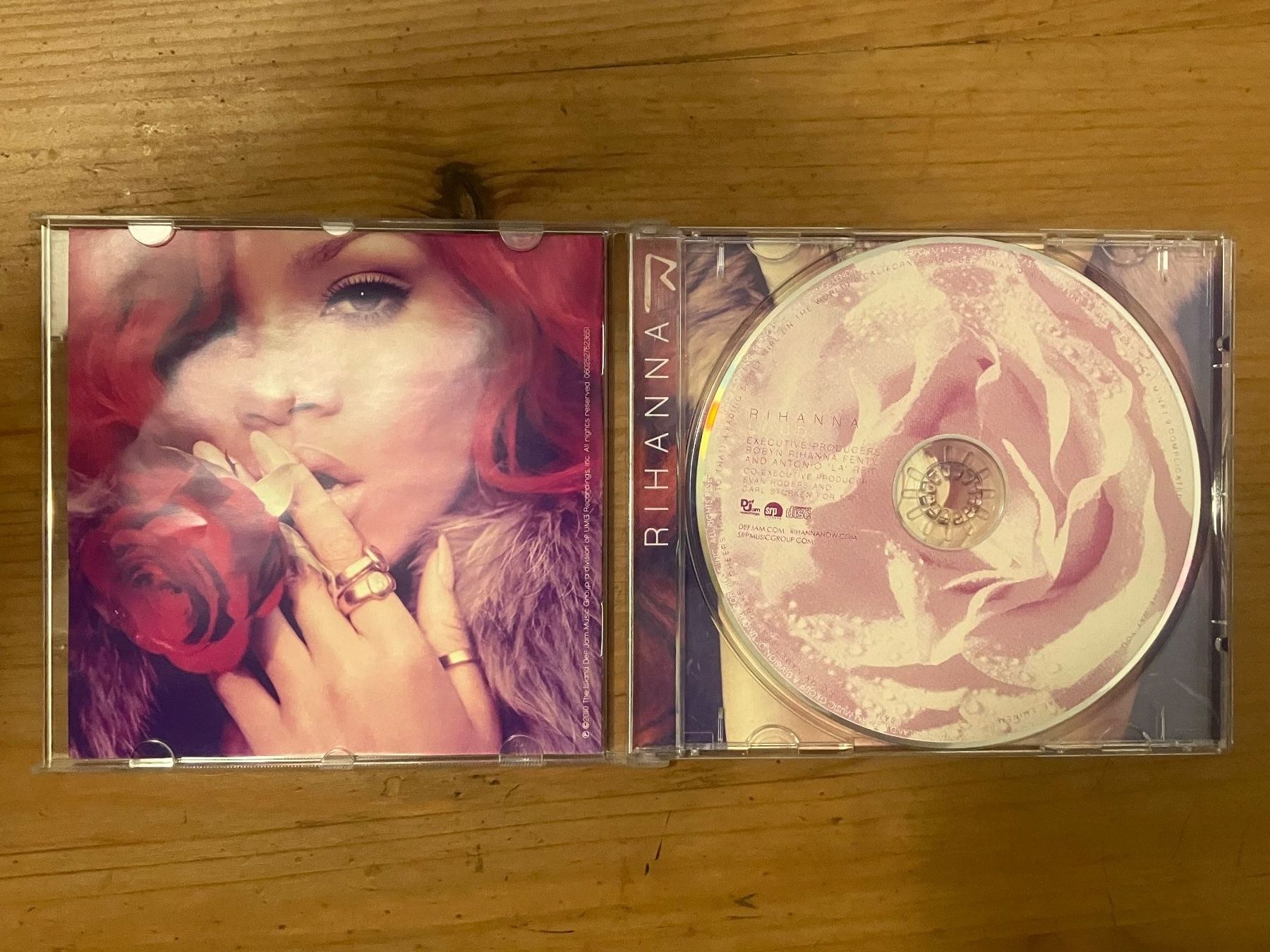 CDs: Rihanna - Loud – Gebraucht aus Meyrin von Julien333 1