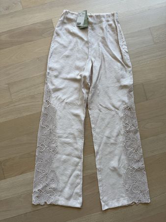 H&M Hose mit Spitze, Grösse 34, neuwertig, Sommer