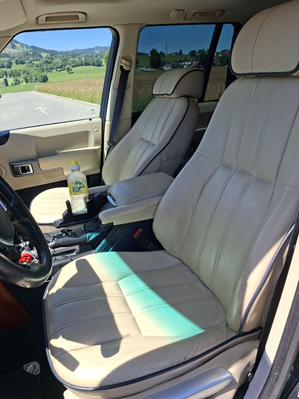 Land Rover Automobili: Land Rover Range Rover Vogue 3.0 Td – Usato da La Tour-de-Trême venduto da evapetreanu 6