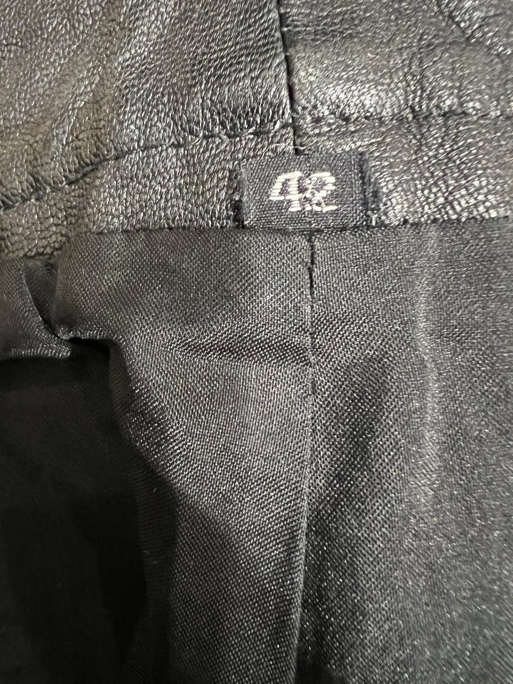 Hosen: Man leather pants / Mann Lederhose – Gebraucht aus Glattbrugg von  2