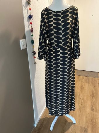 3/4 Arm Maxikleid schwarz/beige von Coin Storties Gr. 36