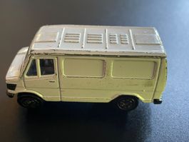 Welly Mercedes-Benz 9290 M-B-207 D, Vintage Modellauto