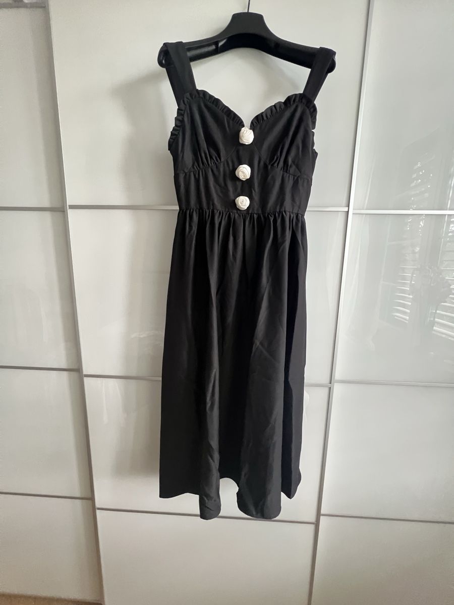 Vestiti: Chic Black Summer Dress - Size xs – Nuovo (secondo la descrizione) da Zürich venduto da tra_wl8x