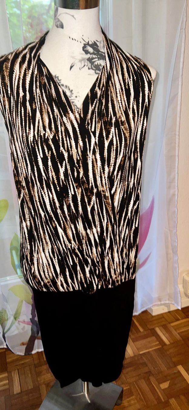 Vestiti: Schönes Kleid mit Zebra-Muster, Grösse 40 – Usato da Basel venduto da Tierschutz-Flohmi 1