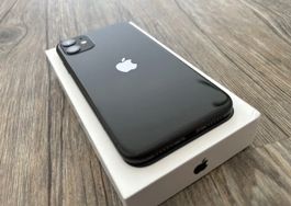 iPhone 11 (64GB) Akku 97%