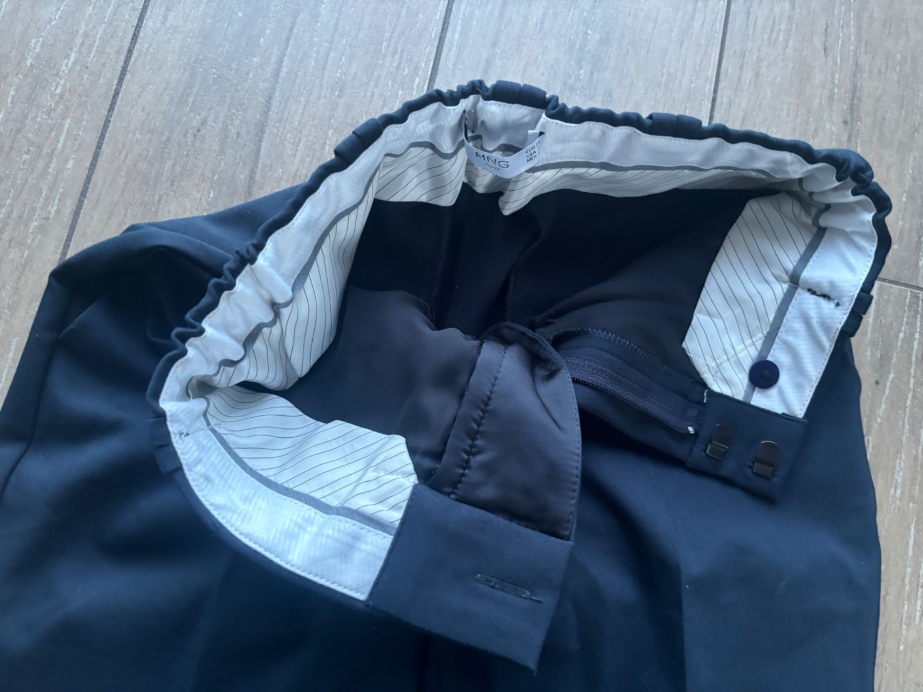 Mango Pantaloni: 34_Mango_sehr guter  Zustand – Usato da Versegeres venduto da kista 5