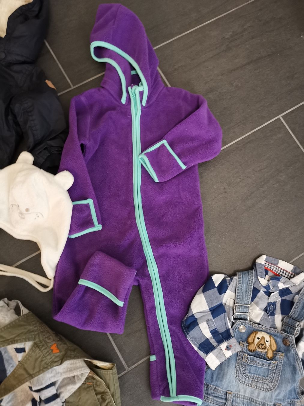 Lotti & Set di vestiti: Grosses Kleiderpaket Gr. 74 - Versand möglich – Usato da Matzendorf venduto da hauli2 2