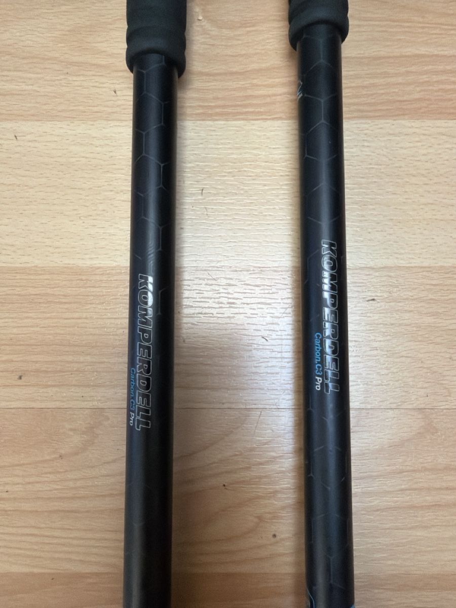 Komperdell Bastoncini da trekking: Komperdell Carbon C3 Pro Wanderstöcke – Usato da Thun venduto da BanjoDan 1
