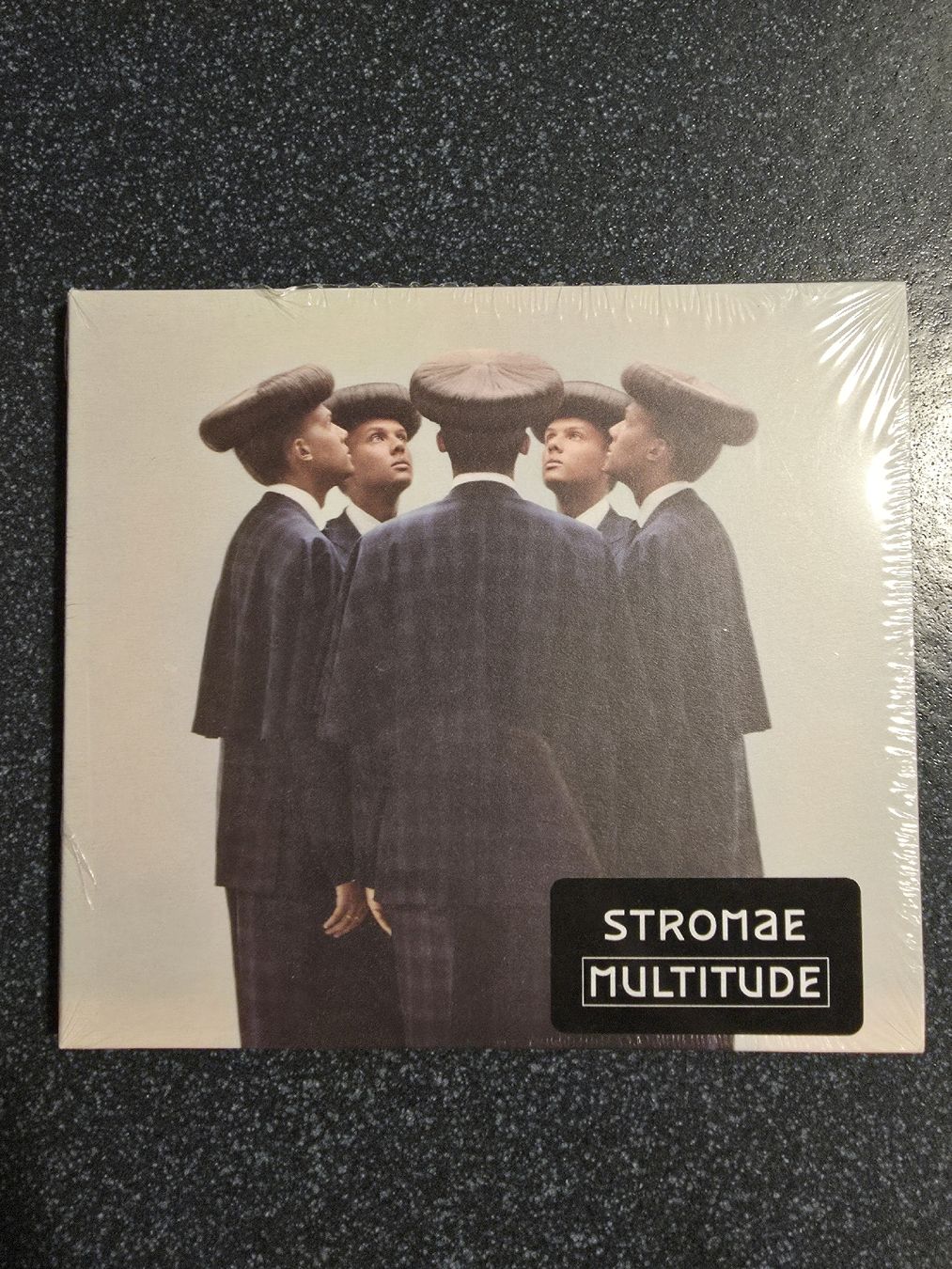 CD: Stromae - Multitude – Nuovo (secondo la descrizione) da Laufen venduto da eli_bd6v