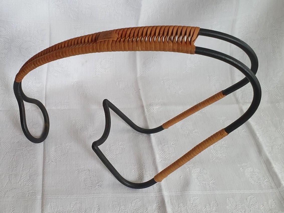 Autres articles pour la maison: Flaschen Halter – D'occasion à Läufelfingen par jac_vp95 2
