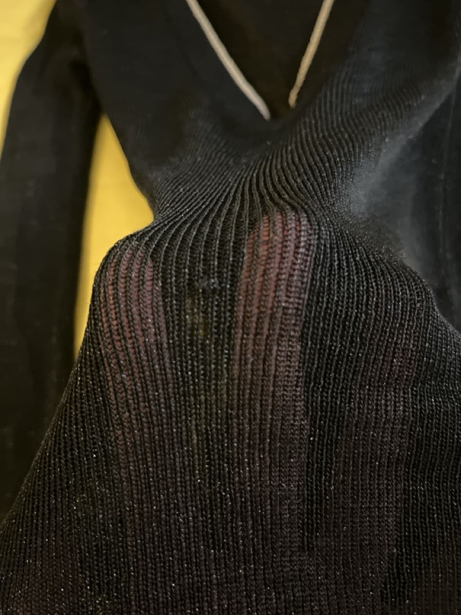 Pulls & Sweat-shirts: Pull Denny Rose noir col V – D'occasion à Zürich par Noemie1994 3