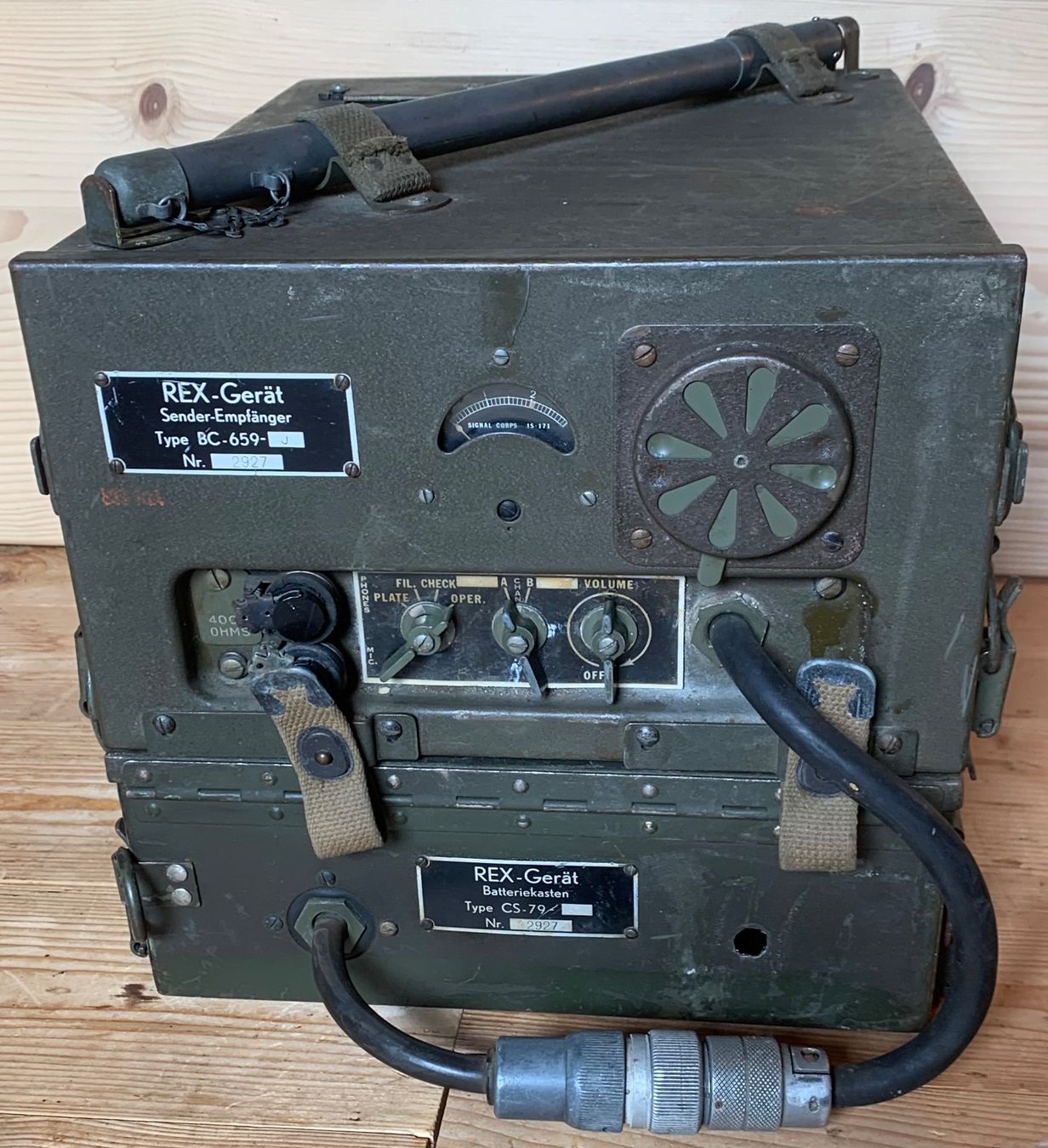 Radiocomunicazione: Rex-Funkgerät der CH Armee – Usato da Goldingen venduto da Bergler012