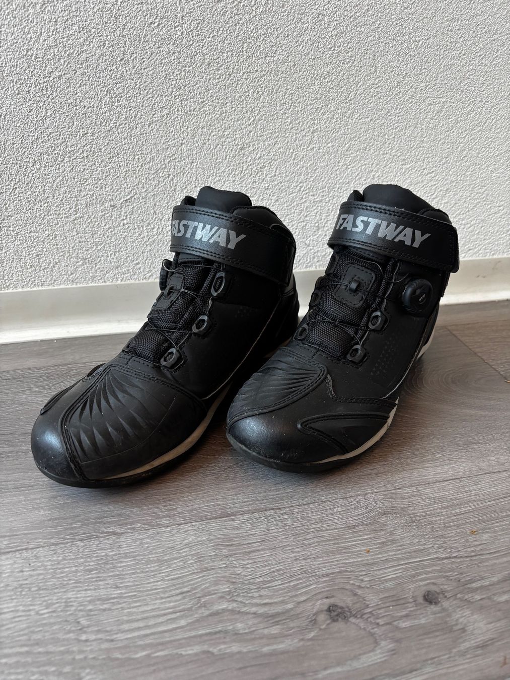 Herrenschuhe: FASTWAY Motorradschuhe Gr. 44 – Gebraucht aus Affeltrangen von Pal-94 1
