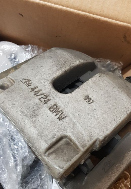 BMW Alle Autoersatzteile: Bmw X5 f15 40d Bremszange Vorne,Hinten – Gebraucht aus Ettingen von Stix5 3