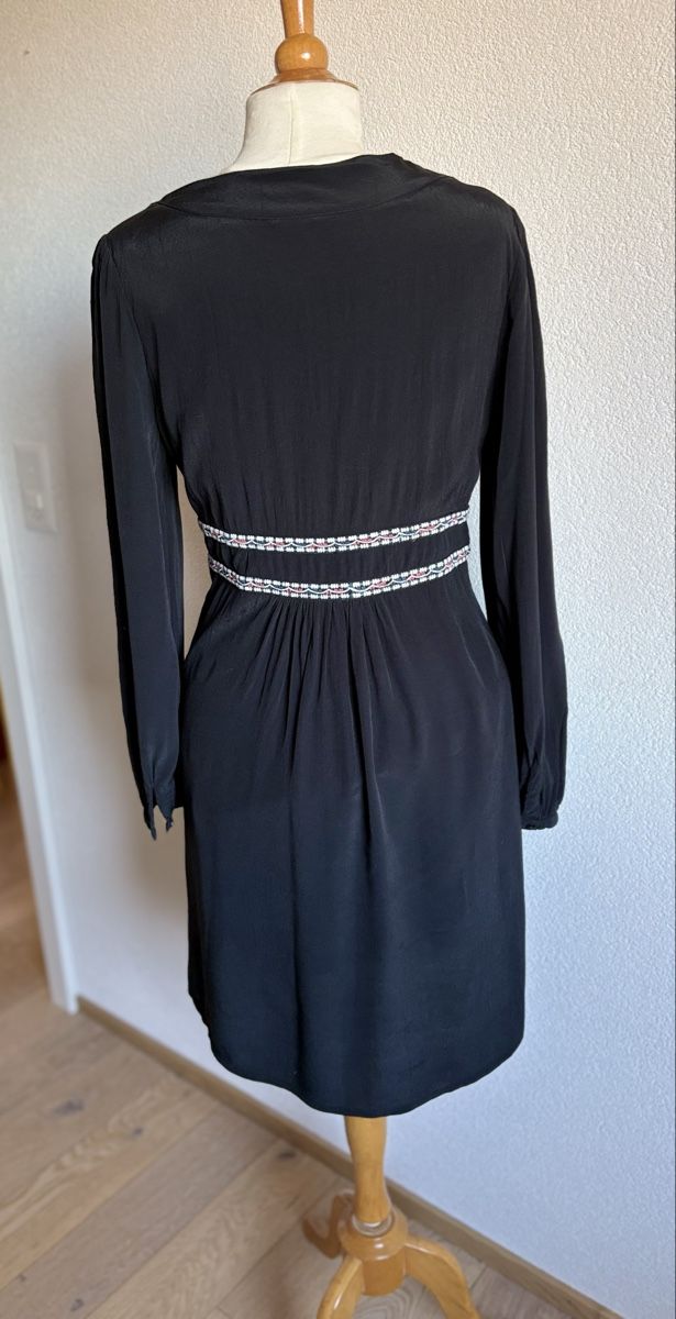 Maison 123 Vestiti: Robe Maison 123 taille 38 (36 suisse) – Usato da Broc venduto da ffribourg 3