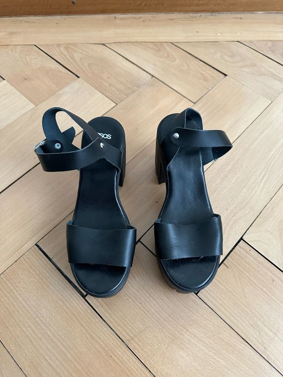 Asos Chaussures femmes: ASOS - Plateau Sandalette schwarz 38 – Neuf (Voir description) à Zürich par Diazaio 1