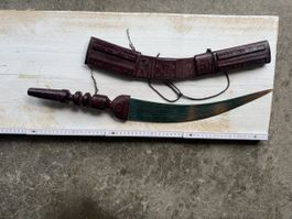 Antiker Dolch mit Scheide, Holz, Handarbeit, Dekoration