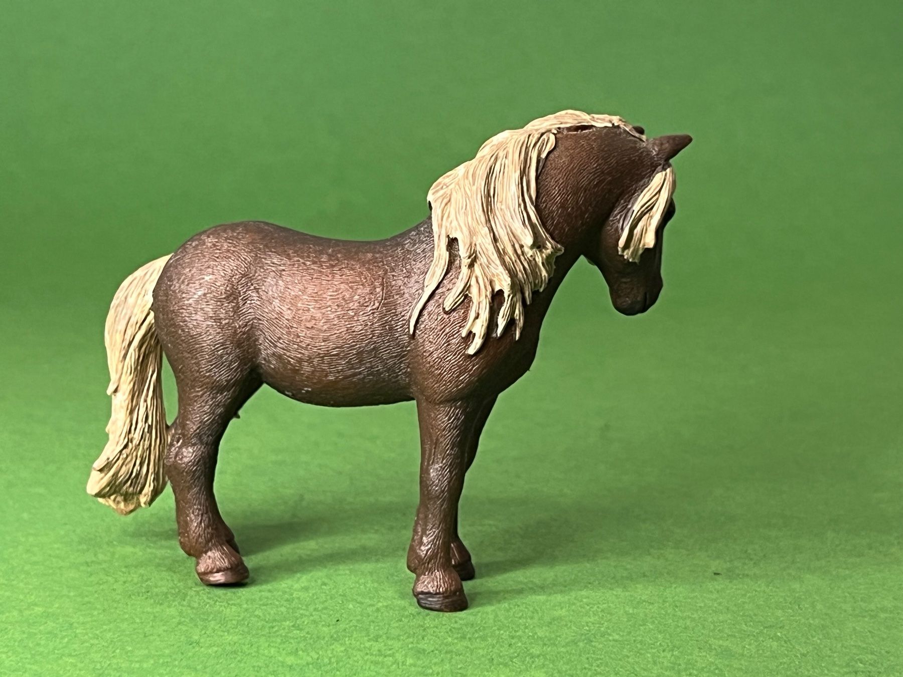 Schleich Statuette: Schleich 42363 Island Pony Pferd – Usato da Ennetbaden venduto da mapa05 4