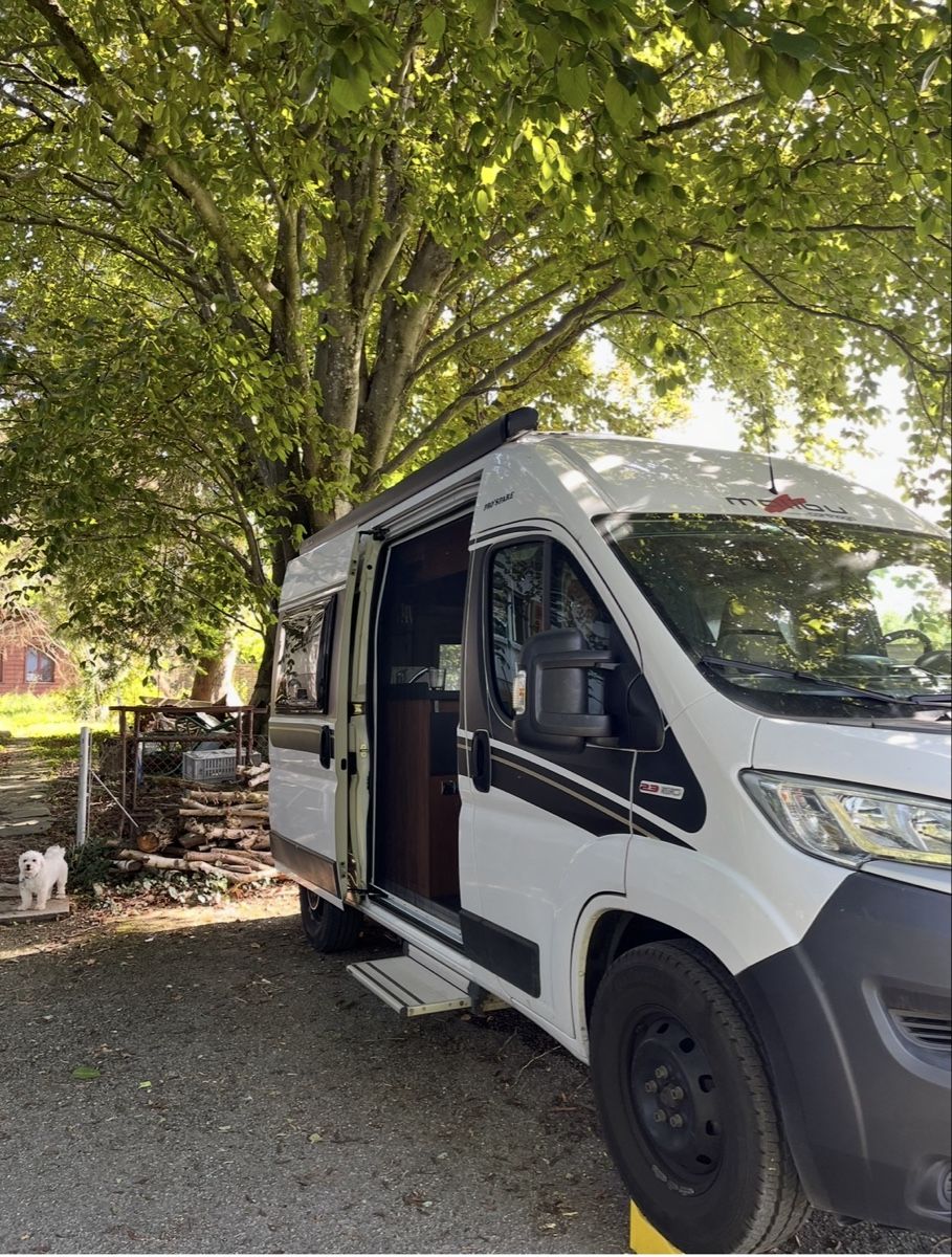 Malibu Véhicules de camping: Van Malibu 540 – D'occasion à Genève par lau_h8mt
