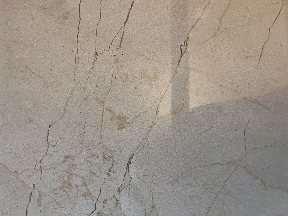 Tische: Marmor Couchtisch (naturstein) – Gebraucht aus Volketswil von Chantsch 3