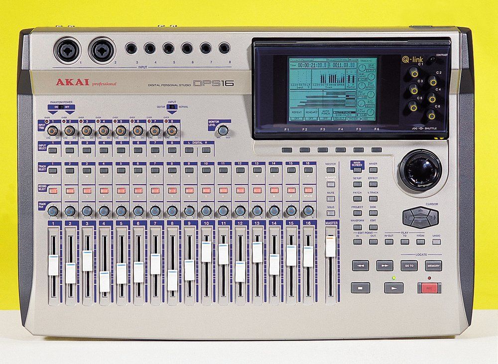 Akai Strumenti musicali: AKAI DPS16 Digital Multitrack 24bitHDR Workstation Recorder – Usato da Viganello venduto da XTECHSTOREX