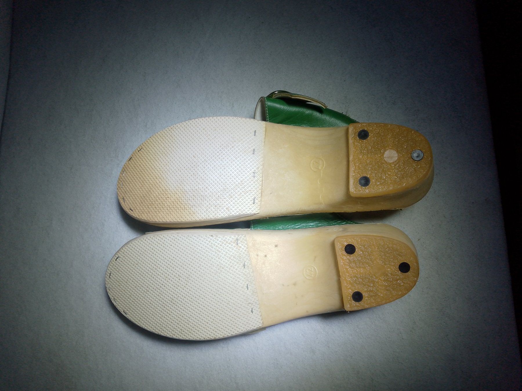 Damenschuhe: Schweizer Holz Zoggeli-Sandalen, Clogs, Garten Schuhe – Neu und originalverpackt aus mümliswil von muemellian 2