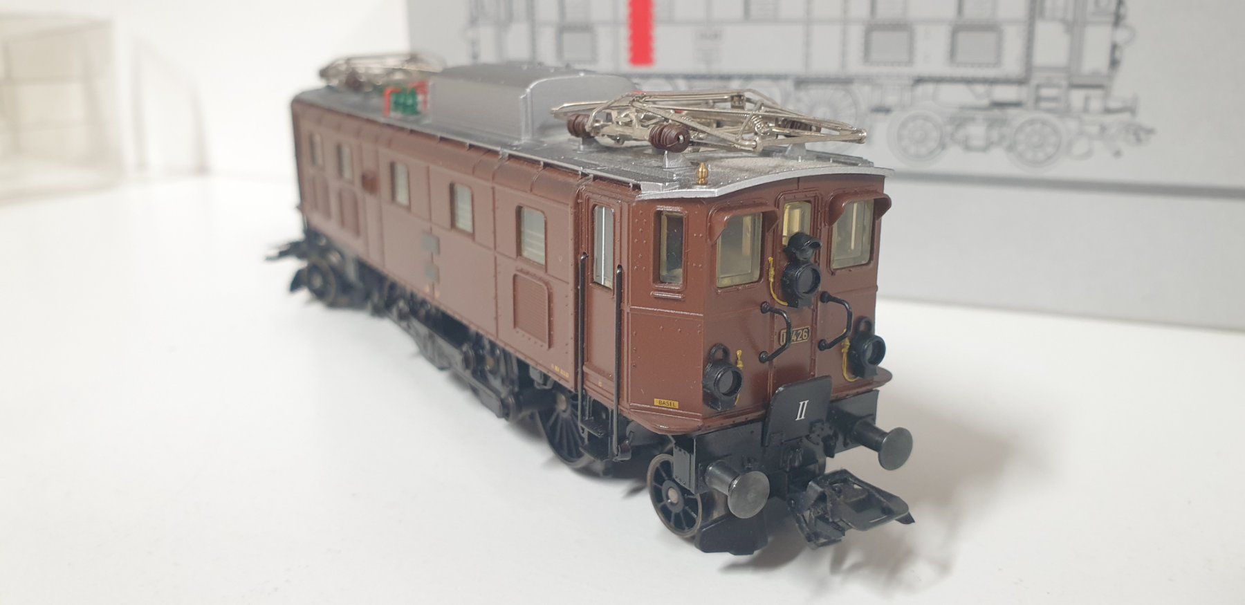 Märklin Modellini di ferrovie: Märklin SBB Ae3/6  Digital H0/AC 37510 – Usato da Neuenhof venduto da ludovicco 5