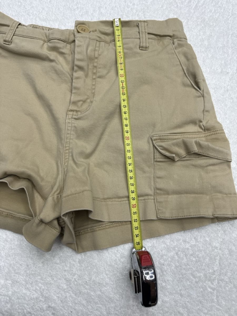 Pantaloni: Shorts cargo beige taille M 38 bon état – Nuovo (secondo la descrizione) da Chenens venduto da anasantos90 5