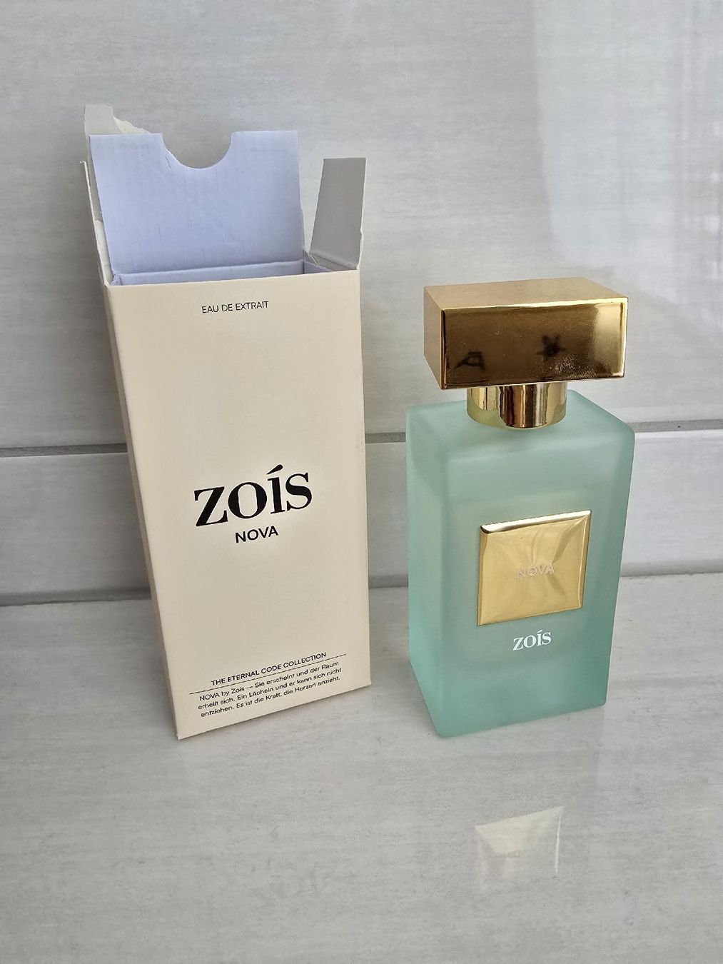 Parfum & Eau de Toilette: Zois Nova Parfüm – Gebraucht aus Rickenbach b. Wil von Beautiful.Things