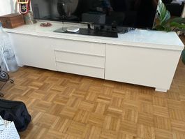 Ikea Fernsehtisch